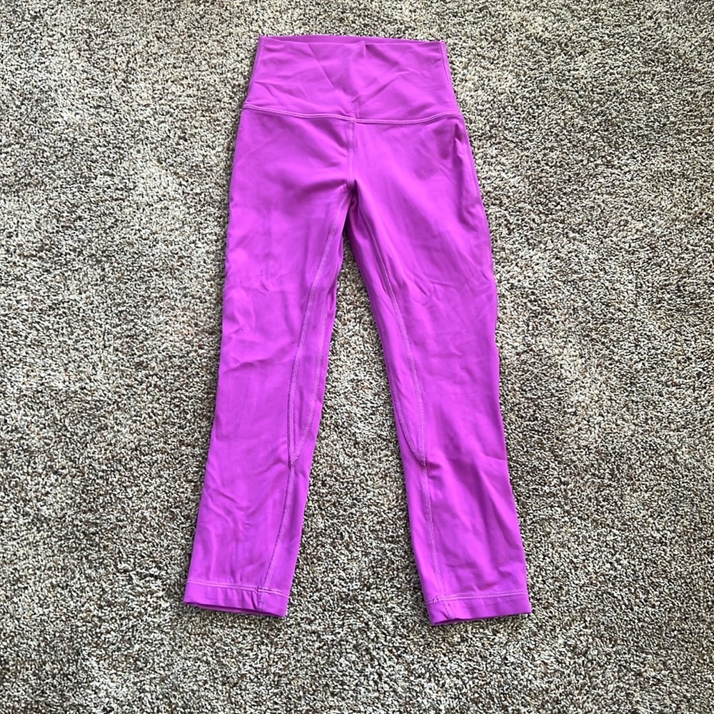 Lululemon leggings, size 2, cropped style